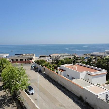 Hotel Riviera Bari Esterno foto